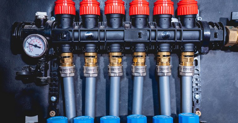 SS Tank vs Plastic Tank: Which Is Better for Your Home?